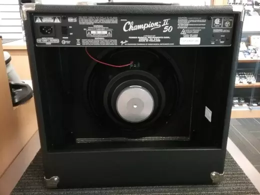 FENDER CHAMPION II 50 3