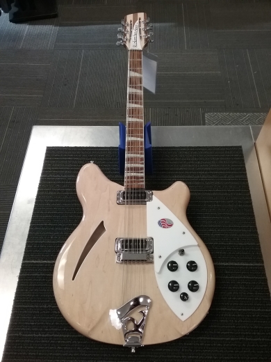 Store Special Product - RICKENBACKER 360 12 STR W CASE MAPLEGLO