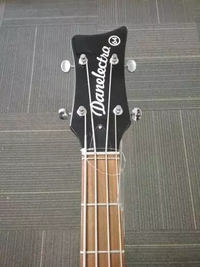 DANELECTRO 64 BASS 2