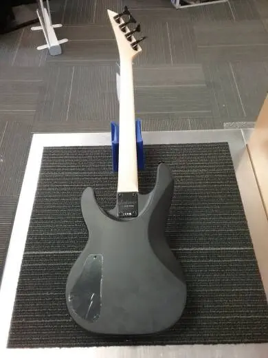 JACKSON JS1X CONCERT MINION 4 SATIN BLACK 2