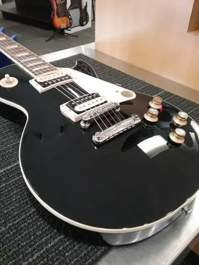 GIBSON LP CLASSIC EBONY 2