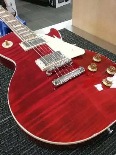 GIBSON LP STANDARD 50S  60'S CHERRY W/CS 2