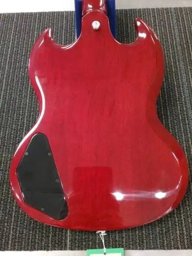 GIBSON SG STD HERITAGE CHERRY W/SOFT 2