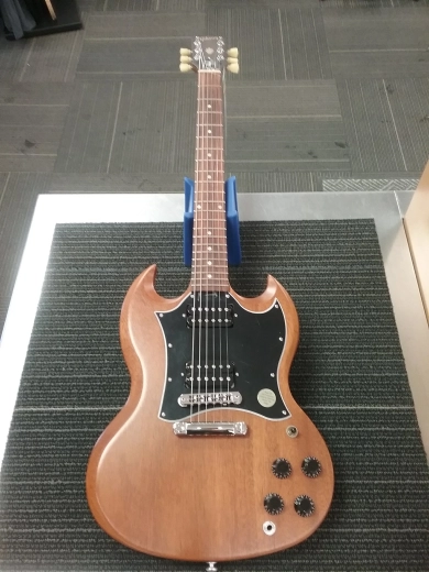 SG TRIBUTE NATURAL WALNUT W/SOFT 2