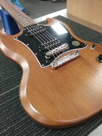 SG TRIBUTE NATURAL WALNUT W/SOFT 3