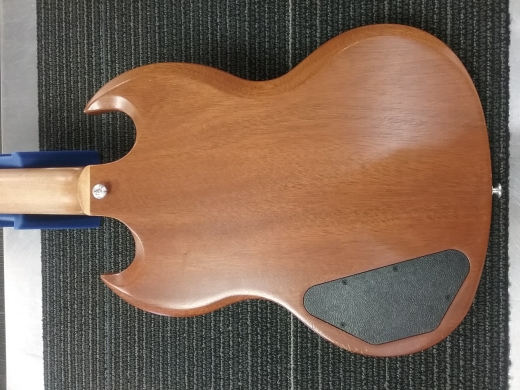 SG TRIBUTE NATURAL WALNUT W/SOFT 6