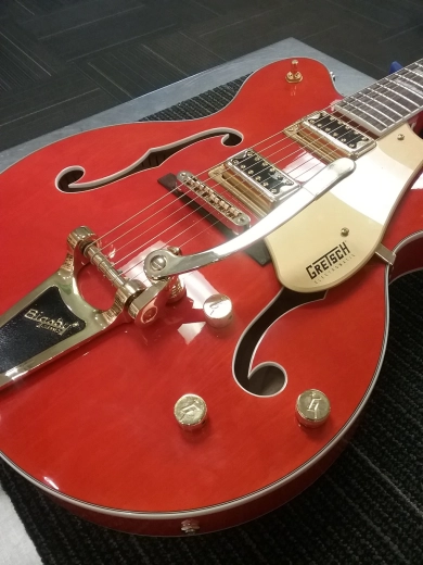 GRETSCH G5422TG EMTC HLW DC ORG 4