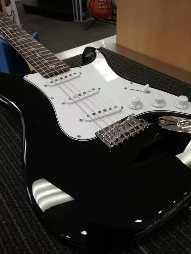 PRS SE SILVER SKY RW PIANO BLACK W/GB 2