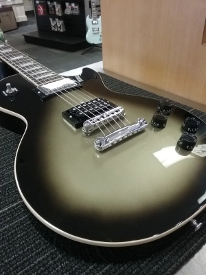 GIBSON ADAM JONES LP STANDARD SILVERBURST 3