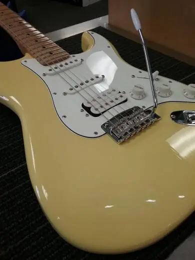 FENDER PLAYER STRAT HSS MN BCR 2