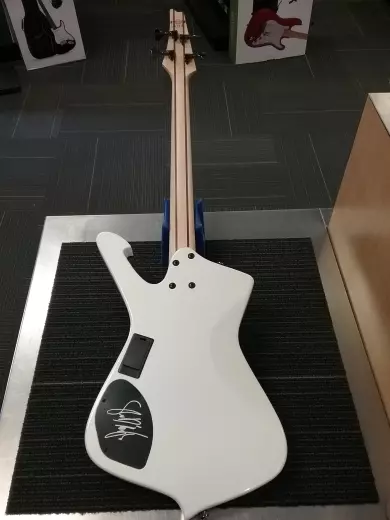 IBANEZ SIGNATURE SHARLEE D'ANGELO 4 PRL WHT 2