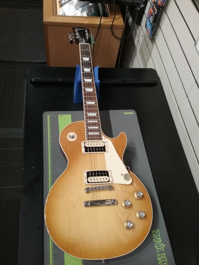 Store Special Product - GIBSON LP CLASSIC HONEYBURST