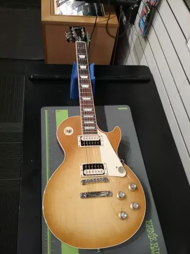 Store Special Product - GIBSON LP CLASSIC HONEYBURST