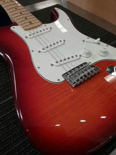 FENDER STD STRAT PLUS TOP MN ACB 2