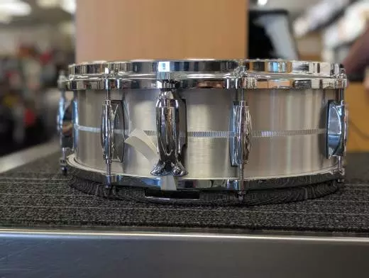 Gretsch USA cast aluminum 5x14 snare 2