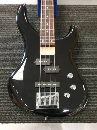 JACKSON C20 BLK  CONCERT BASS