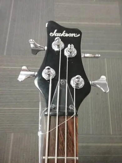 JACKSON C20 BLK  CONCERT BASS 2