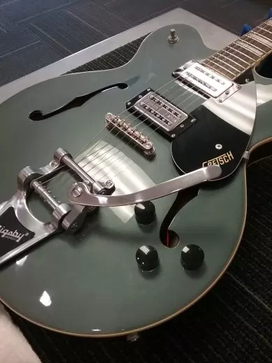 GRETSCH G2622T STRML CB DC STRLGRN 2