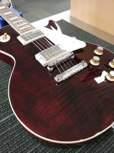 Gibson LP STD 60S LIMITED-TRANS WINE RED 2