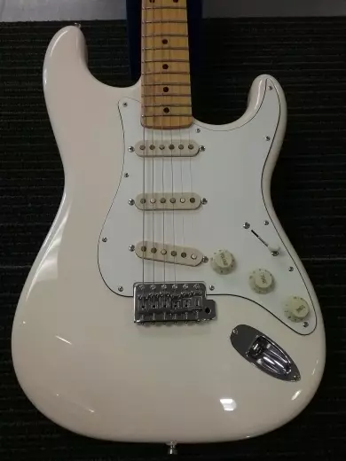 FENDER JV MOD 60S STRAT MN OLW