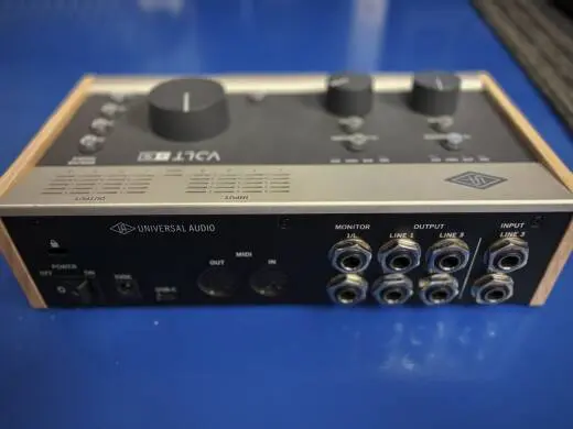 Universal Audio - UA-VOLT476 2
