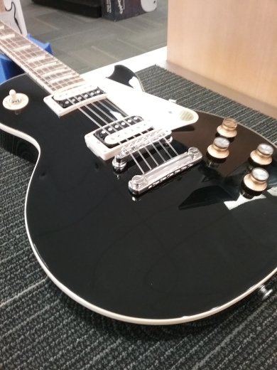 Store Special Product - GIBSON LP CLASSIC EBONY