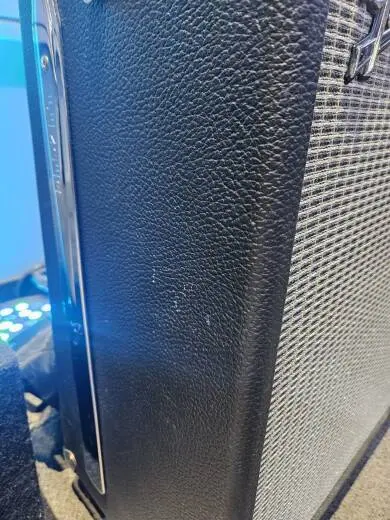Fender - 021-7600-000 2