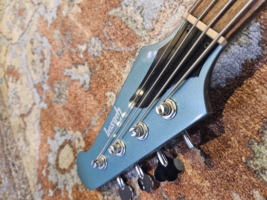 Gibson Non-Reverse Thunderbird (Faded Pelham Blue) 4