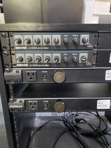 Shure SCM262- Stereo Mic Mixer 2