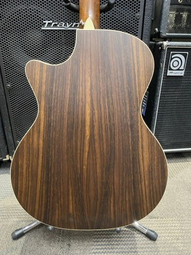 Martin Guitars - 16 Series Grand Performer 2