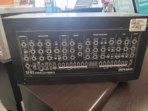 Roland - SE-02