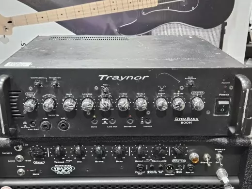Traynor - DB800H