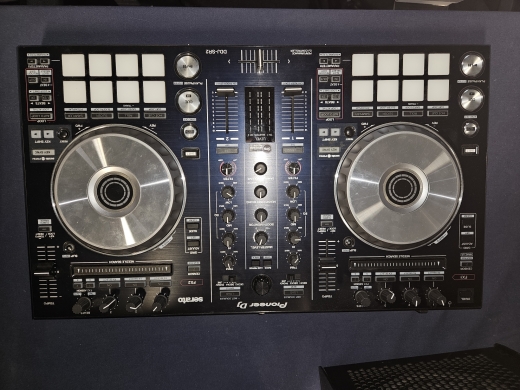 Gear Hunter | Pioneer - DDJ-SR2