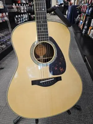 Yamaha - LL16ARE 2