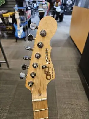G & L LEGACY STRAT OWT 2