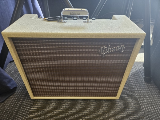 Store Special Product - Gibson - 1.FA20.CO.J