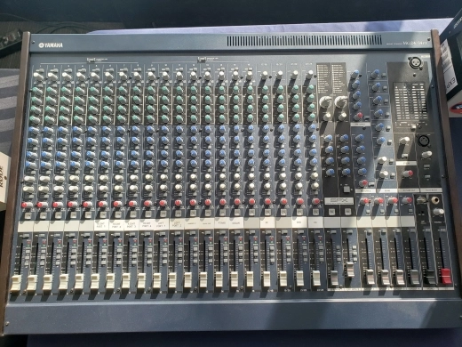 Yamaha - MG24/14FX