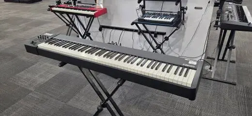 Roland - A-88MKII