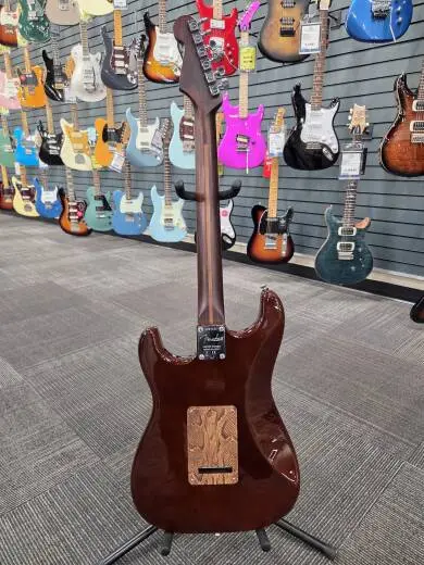 Fender Rarities Flame Maple Top Stratocaster - Golden Brown 2