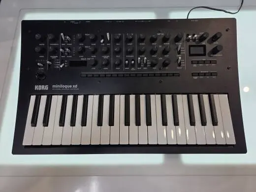 Korg - MINILOGUE XD