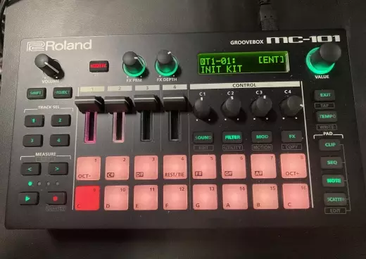 Roland - MC-101