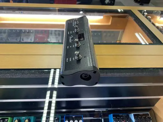 Fender - 008-0996-000 2