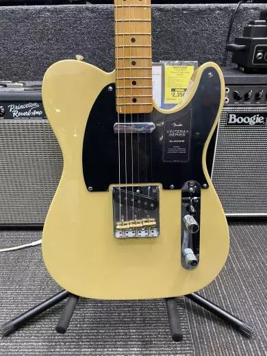 Store Special Product - Fender - 014-9042-368