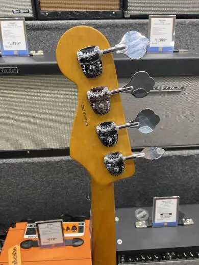 Fender - 019-3970-706 2