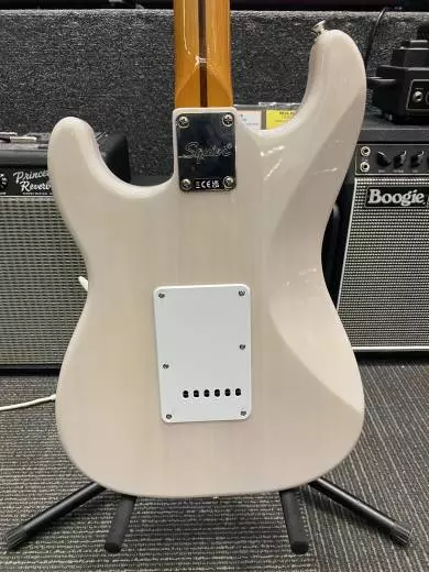 Squier - 037-4005-501 2