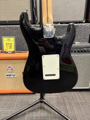 Fender - 014-4513-506 2