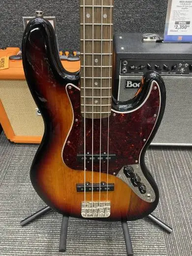 Squier - 037-4530-500 2