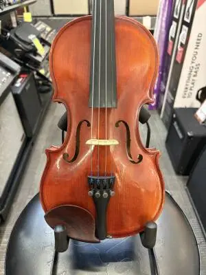 SCHOENBACH 220 1/2 VIOLIN OUTFIT 2