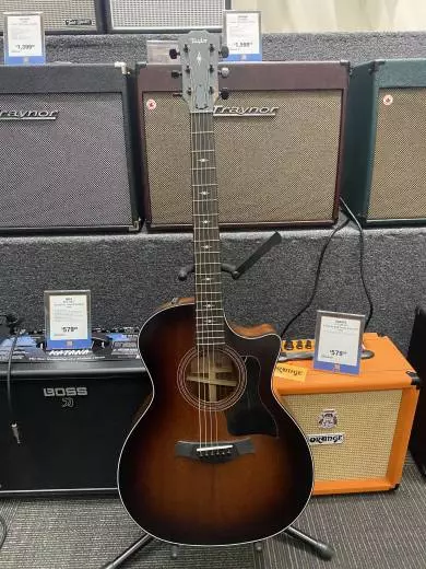 Taylor Guitars - 324CE