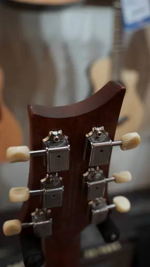 PRS LTD P20E ANTIQUE WHITE 2